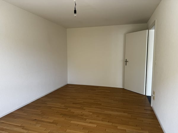 Einziehen & profitieren - Mietvertrag bis August, 1 Mietzins gratis! 6