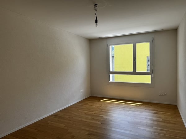 Einziehen & profitieren - Mietvertrag bis August, 1 Mietzins gratis! 5