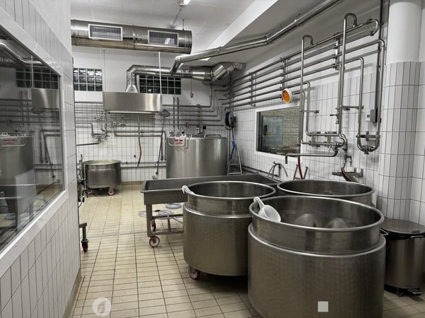 Stilvolle Gewerberäumlichkeiten an bester Lage in Biel zu vermieten 6