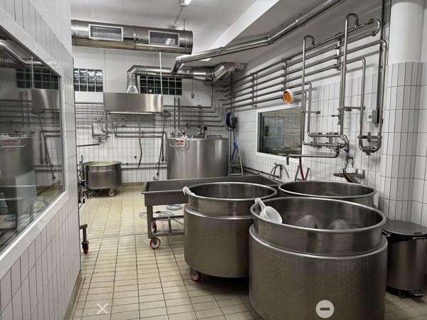 Stilvolle Gewerberäumlichkeiten an bester Lage in Biel zu vermieten 6