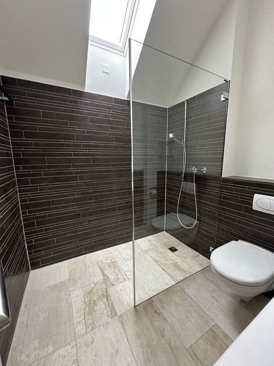 helle und geräumige 3.5 Zimmer Maisonettewohnung zu vermieten 8