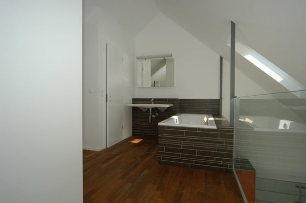 helle und geräumige 3.5 Zimmer Maisonettewohnung zu vermieten 5