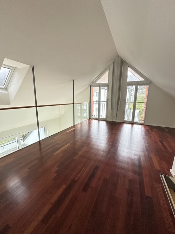 helle und geräumige 3.5 Zimmer Maisonettewohnung zu vermieten 9
