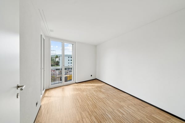 Attraktive Neubauwohnung an bester Lage direkt an der Glatt 6