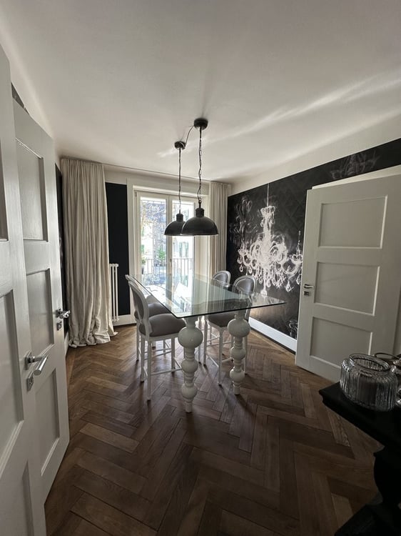 Stilvolle 4-Zimmer-Altbauwohnung in Zürich Wiedikon zu vermieten 3