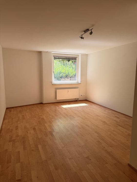 Bastelraum/Hobbyraum mit Tageslicht nähe Dorfzentrum zu vermieten! 3