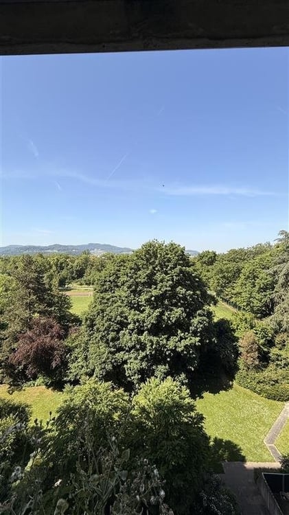 Dein neues Zuhause mit Weitblick - 4.5 Zimmer im 8. OG der Liebrüti 9