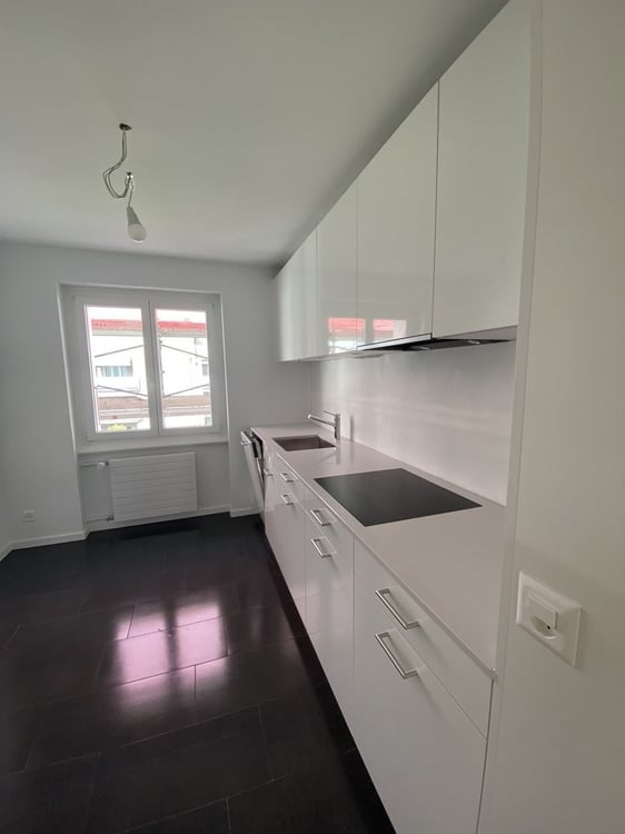 frisch sanierte 3-Zimmer-Wohnung in ruhiger Liegenschaft 2