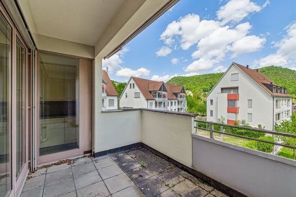 Wohnen mit Aussicht - helle 3.5-Zimmerwohnung in Reigoldswil 9