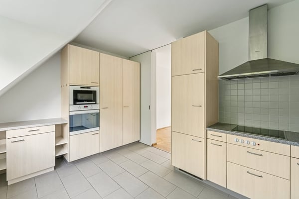 Naturnah wohnen mit besonderem Extra 4.5-Zi.Whg mit eigenem Dachspitz 2