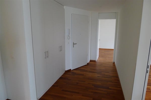 Ein sonniges Zuhause mit unmittelbarem Bahnanschluss 7
