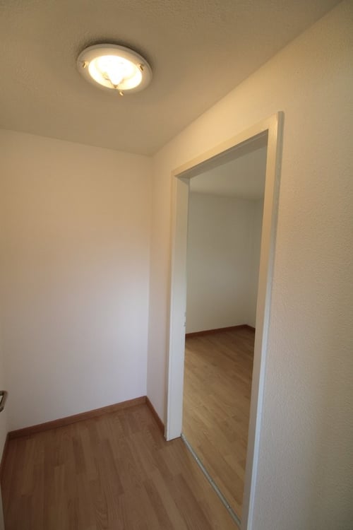 Helle, gepflegte Wohnung mit Balkon! 8
