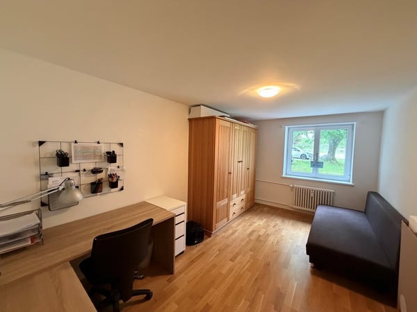 Grosszügige Charmante Wohnung zu vermieten 6