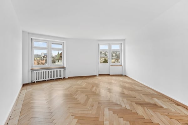 Helle 3.5 Zimmer-Altbauwohnung mit grosszügiger Aussicht 5