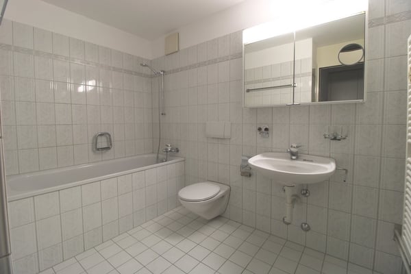 helle 3.5 Zimmer Wohnung in Luzern 4