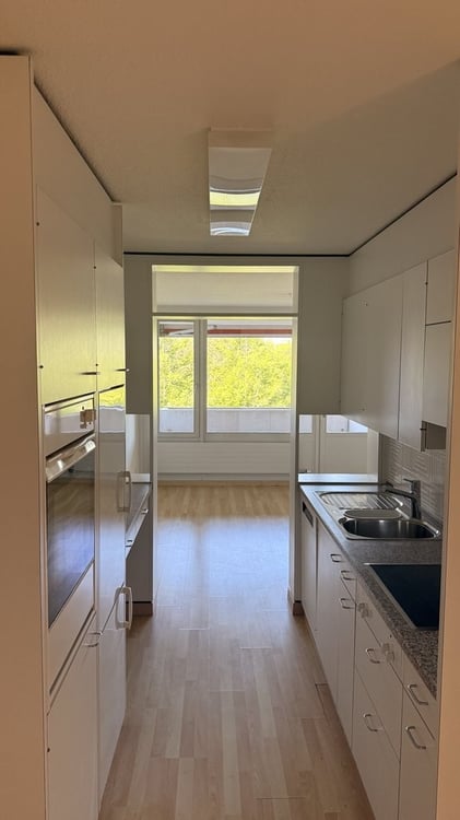 Dein neues Zuhause mit Weitblick - 4.5 Zimmer im 5. OG der Liebrüti 2