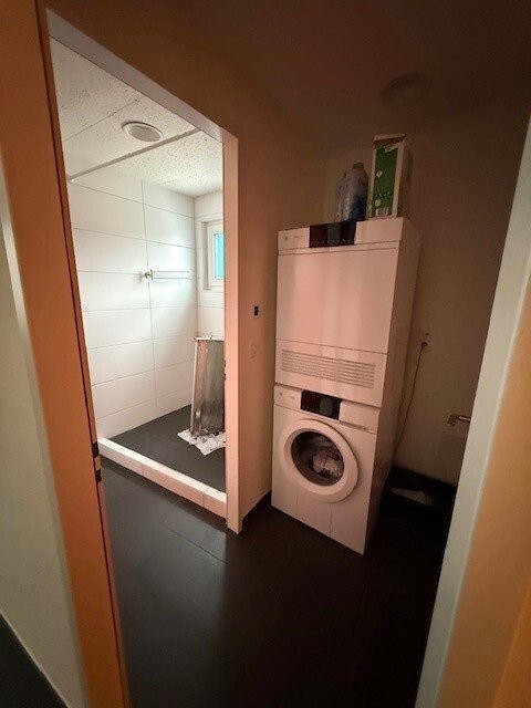 Gewerberäume mit separatem Eingang im Dreispitz zu vermieten! 8