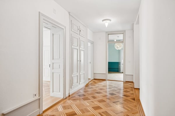 Attraktive 5.5 Zimmer-Wohnung im Zentrum von St. Gallen 2