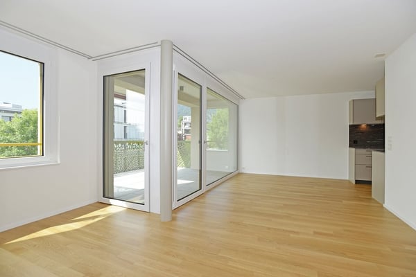 helle und moderne 2.5-Zimmerwohnung zu vermieten 3