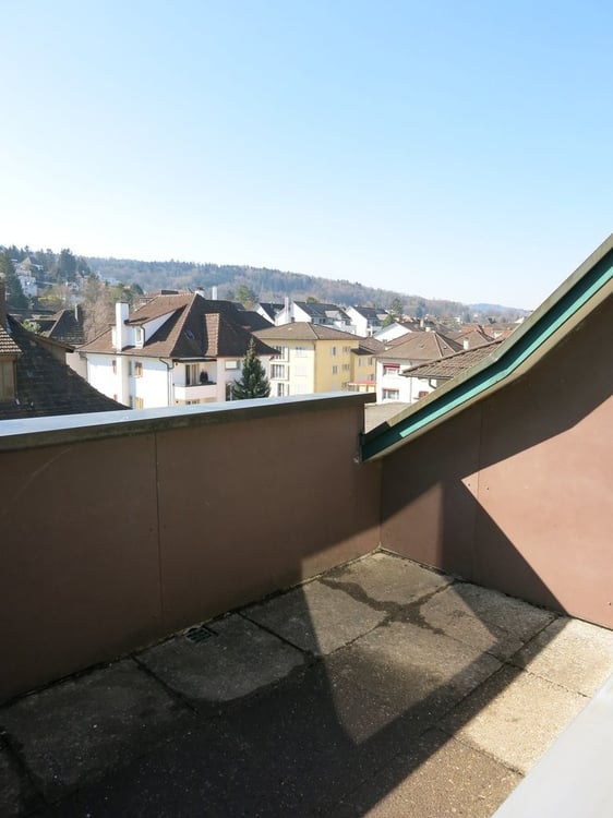 Schöne Dachwohnung in Schlieren zu vermieten per 01.10.2026 6