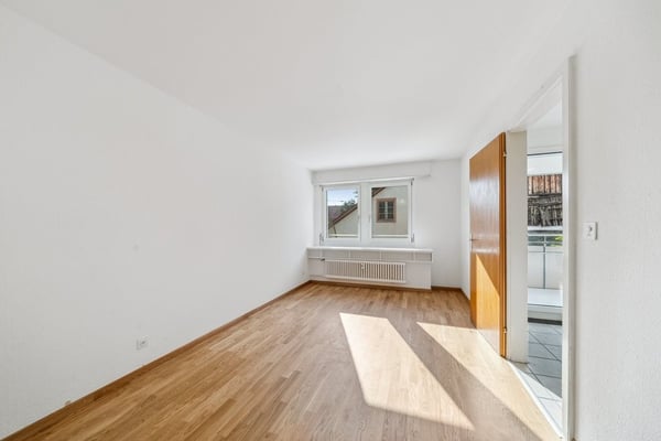 Charmante 4-Zimmerwohnung mit Loggia in zentraler Lage 6