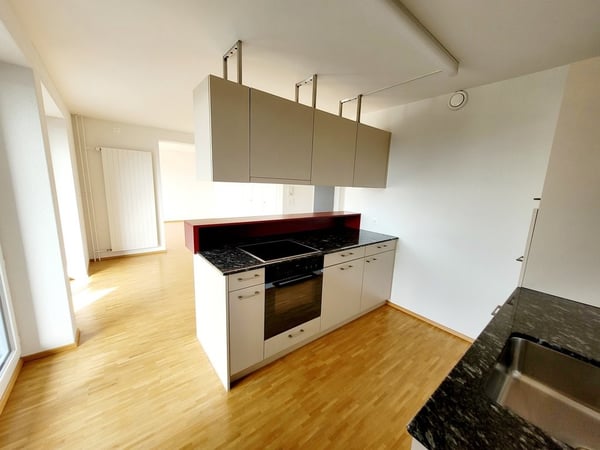 schöne 2.5-Zimmerwohnung an ruhiger Lage 5