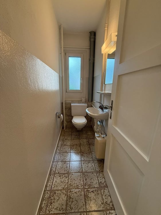 Zentral gelegene Wohnung im Kreis 3 per sofort zu vermieten 6