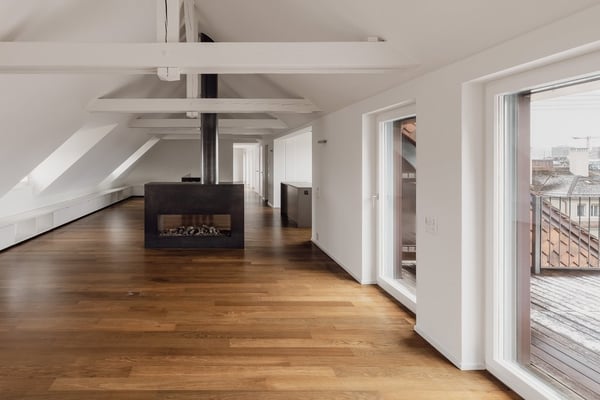 Einzigartige 2.5-Zimmer-Wohnung mit Panoramablick über Zürcher Skyline 3