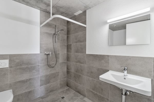 Top modern wohnen - mit gedecktem Balkon und zwei Terrassen 9