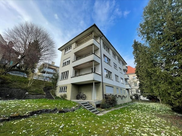 An sonniger, ruhiger Lage- Singelwohnung am Rosenberg! 1