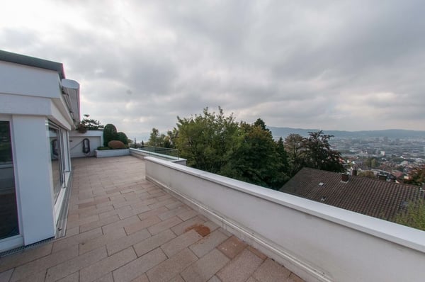 Attikawohnung mit wunderschöner Aussicht zu vermieten! 9