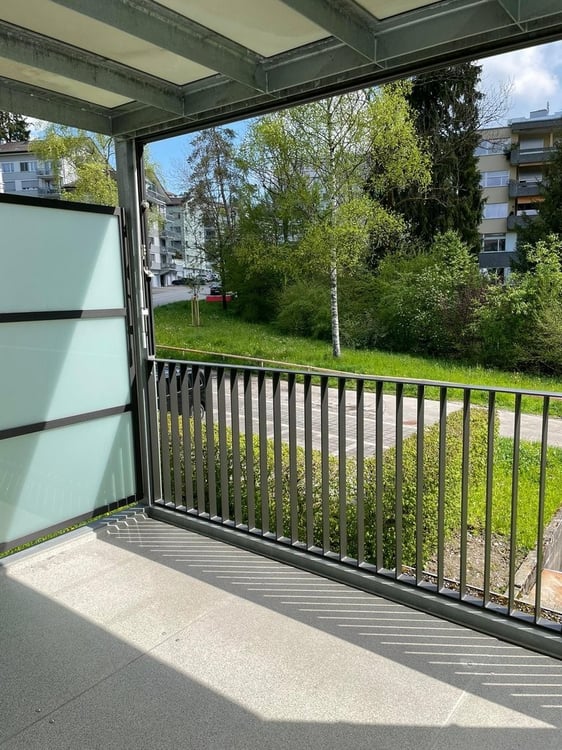 helle 3.5 Zimmer Wohnung 7