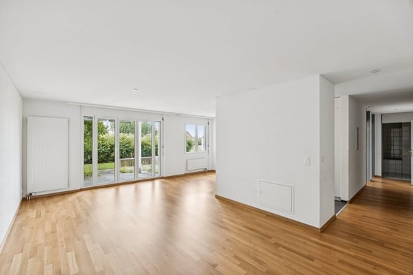 Lichtdurchflutete 3.5 Zimmer-Wohnung in Wittenbach 6