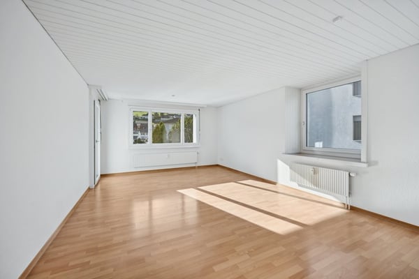 Grosse, helle Wohnung in Thürnen zu vermieten! 6