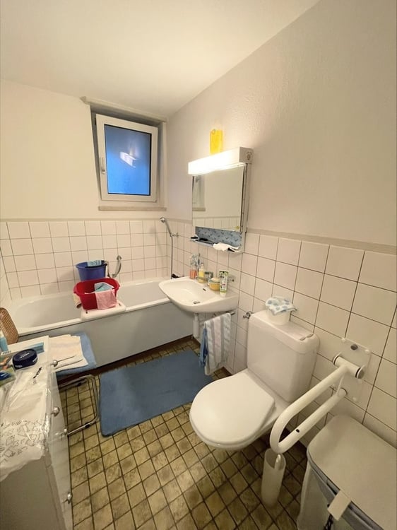 Sonnige, grosszügige Wohnung - nahe Kreuzbleiche 4