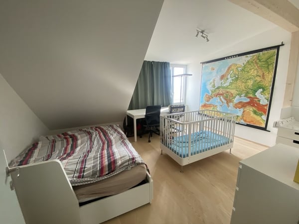Schöne 3.5 Zimmer-Wohnung mit grosszügigem Grundriss in Uitikon 5