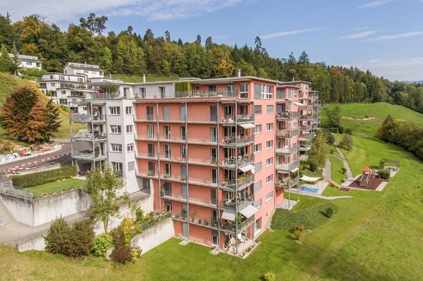 Einstellplatz mit Ladestationen in Jona mieten 1