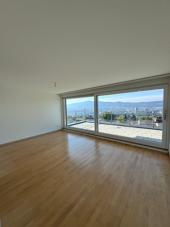 Exklusive 4.5-Zimmer-Maisonette mit traumhafter Aussicht über Zürich 5