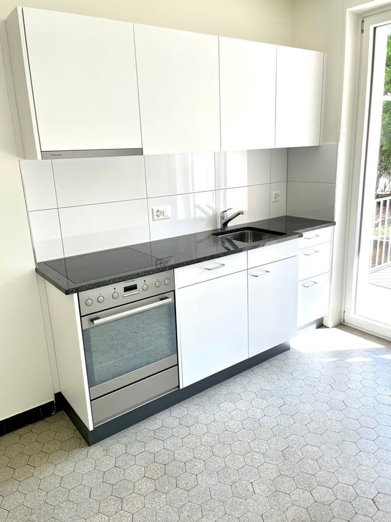 Schöne Parterrewohnung zu vermieten 6