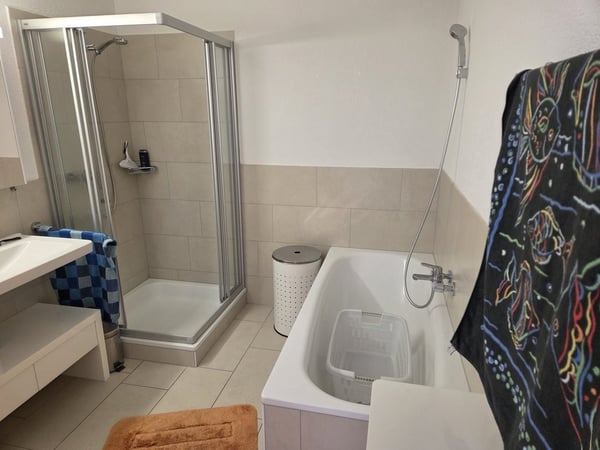 Helle 3.5-Zimmerwohnung am Rhein - Wohnen in Eglisau mit Charme 7