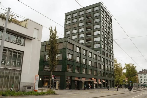 Zentrale Maisonettewohnung im Friesenberg im Kreis 3 (Wiedikon) 1