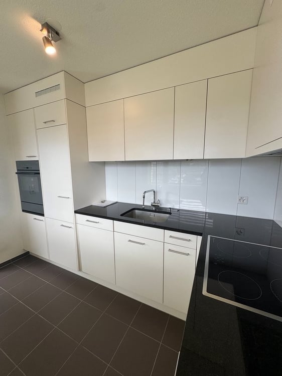 Charmante 3-Zimmerwohnung mit Fernsicht im Grünen zu vermieten 6