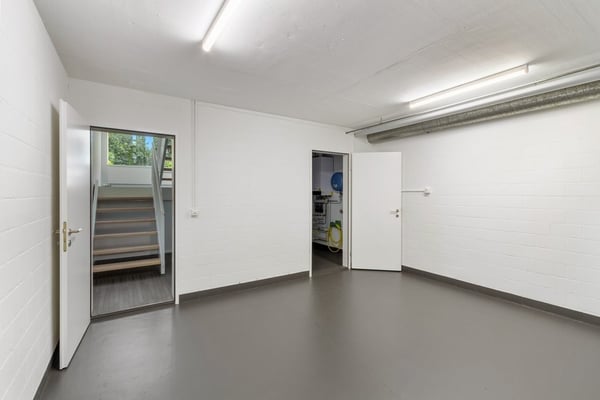Frisch kernsaniertes 4.5-Zimmer Reiheneinfamilienhäuser 11