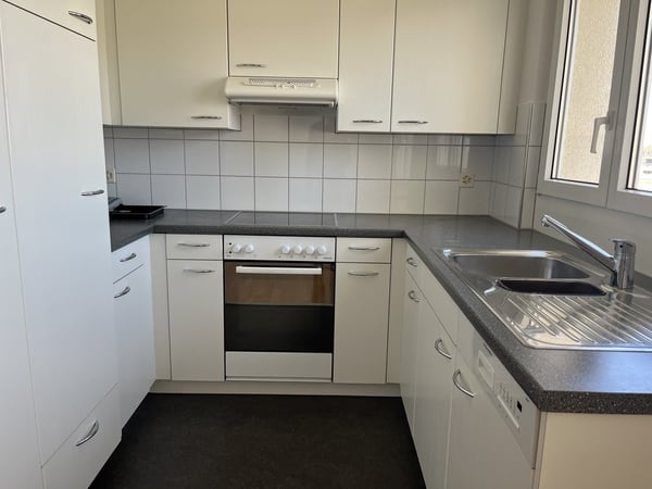 gepflegte 3.5 Zimmer-Wohnung in Wittenbach 2