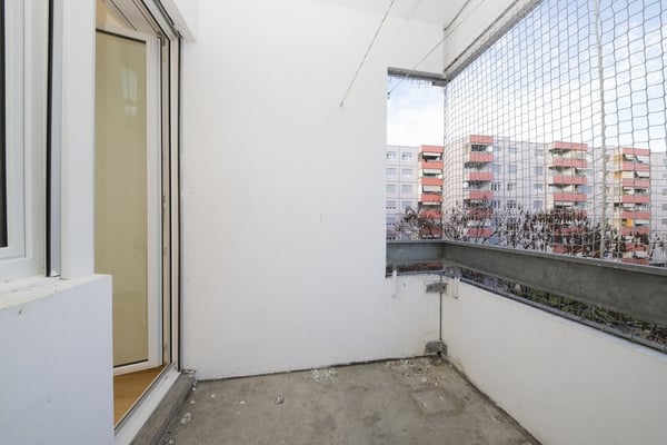 Renovierte, helle 3.5-Zimmerwohnung 10