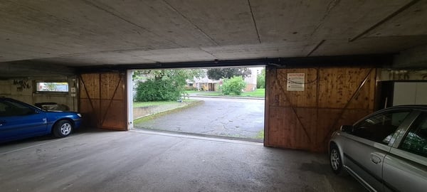 Einstellplatz in Therwil zu vermieten 3