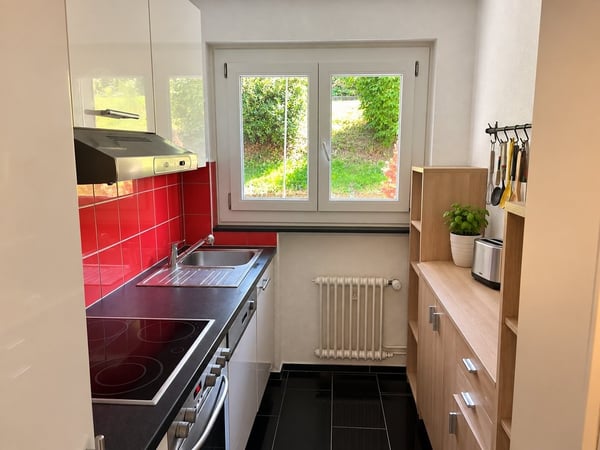 Charmante 3.5 Zimmer-Wohnung in ruhiger Umgebung 2