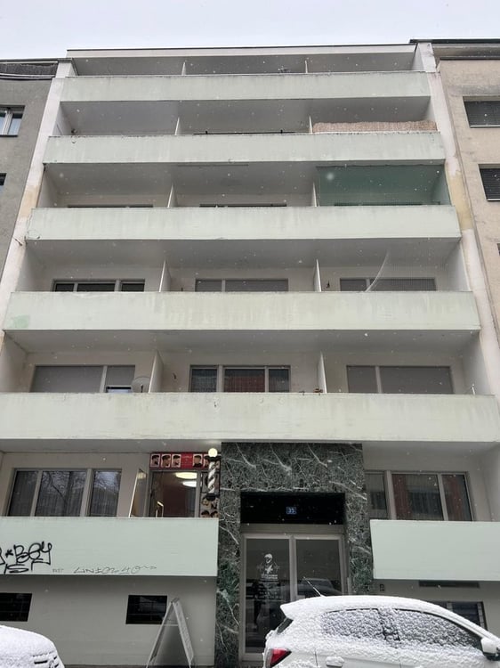 Charmante 2-Zimmerwohnung an zentraler Lage in Basel 1