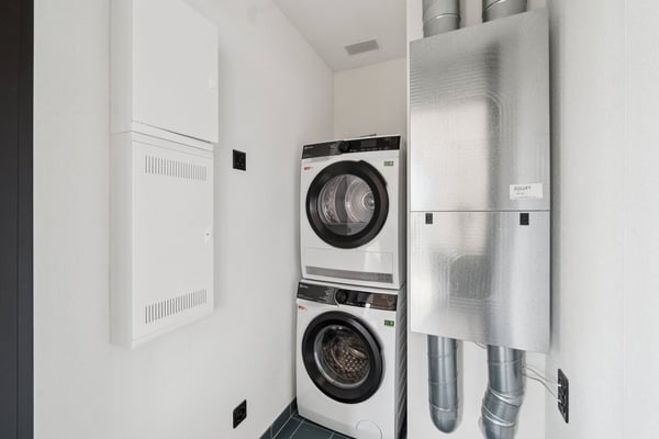 Attraktive und charmante Neubauwohnung mit Sitzplatz an bester Lage 4