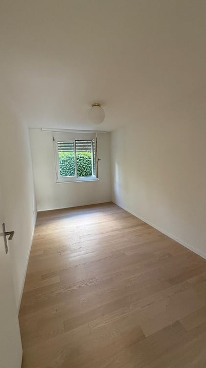 Wohnen im Grünen - 3.5-Zimmerwohnung mit Gartensitzplatz in Feldmeilen 4